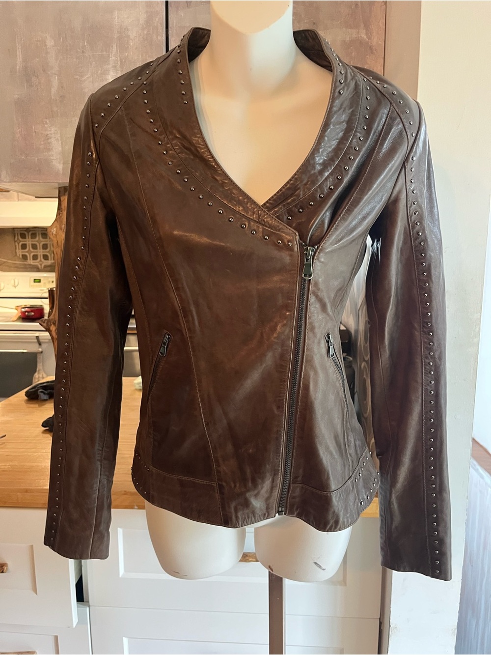 Danier Genuine Leather Brown Studded Moto Jacket XS/S